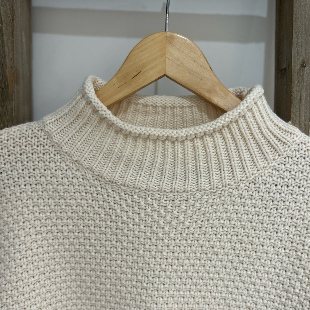Zesica Mock Neck Oversized Knit Sweater Beige Long Sleeve Women’s Size XL - Picture 2 of 7